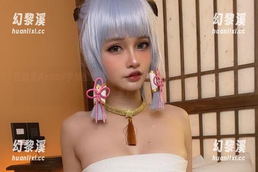 Azami 这就是Azami学妹的原图,壁纸虽然好,倒没想过一眼望去心事重重。