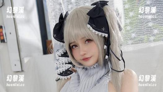 这黑色蕾丝原图，Azami随意中透露出的优雅非常勾人