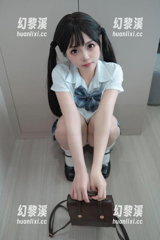 Bangni邦尼 直面Bangni邦尼的秘密:这本写真集分享购买链接,别问我去哪找