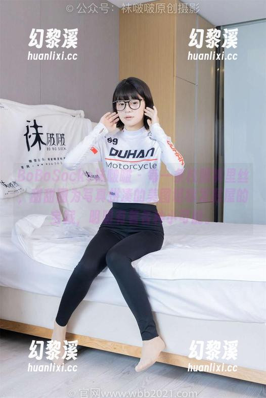 BoBoSocks袜啵啵-甜甜圈 BoBoSocks袜啵啵 - 每一条校服裤里丝,甜甜圈为写真拼凑的美图堪称发掘屋的宝藏,明明有着各种小可能。