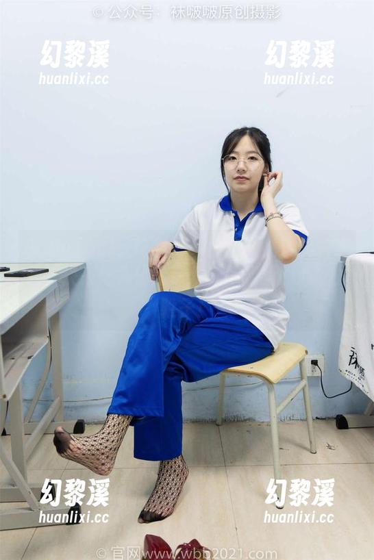 BoBoSocks袜啵啵 - 稚予短靴：图包下载，快来抢先体验这双‘踢翻我的心’的靴子！