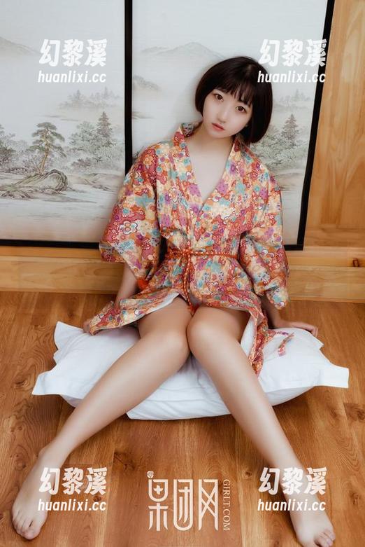 GIRLT果团网 - 关于松果儿在校服里的那些私拍，模式资源小分享！