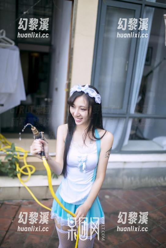 GIRLT果团网-黄歆苑 GIRLT果团网 - 万圣节要来了!黄歆苑最新写真集好像在教我们,如何优雅地变身为一年一度的奇葩。