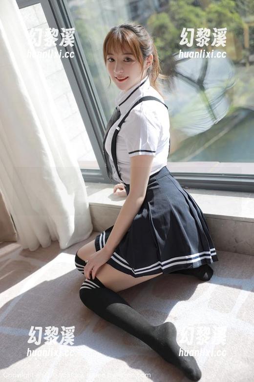 MFStar模范学院-唐琪儿il MFStar模范学院 - 唐琪儿il的高清泳衣写真,有点不一样,却又妙不可言