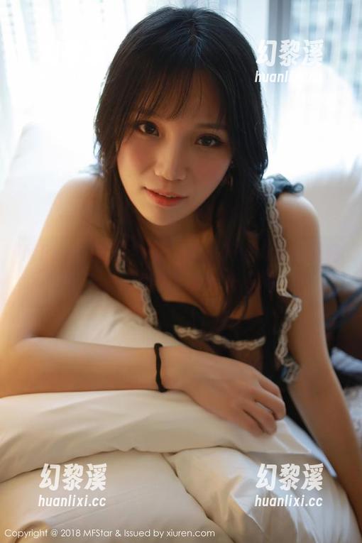 MFStar模范学院 - 我在天台等风，艾莉Evelyn的作品与原图合奏的一瞬