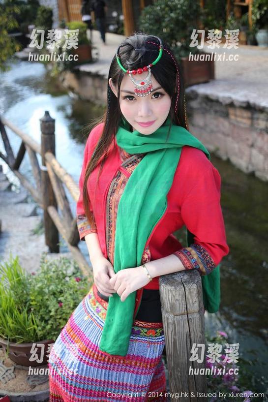 MyGirl美媛馆-媛媛酱 MyGirl美媛馆 - 媛媛酱在制服人设中灵动如风,嘛,值得多瞧瞧的美图呢