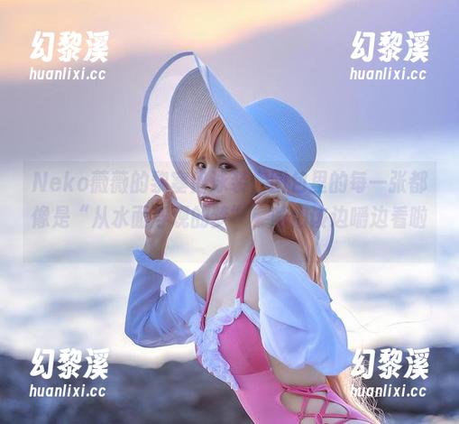 Neko薇薇的黎塞留泳装，图包里的每一张都像是“从水面浮现的梦”，咱们该边嚼边看啦。