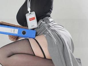 下载这份NinJa阿寨寨圣诞合集，让我们一起嗨起来，反正圣诞不装模作样。