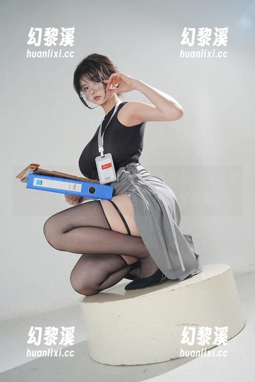 下载这份NinJa阿寨寨圣诞合集，让我们一起嗨起来，反正圣诞不装模作样。