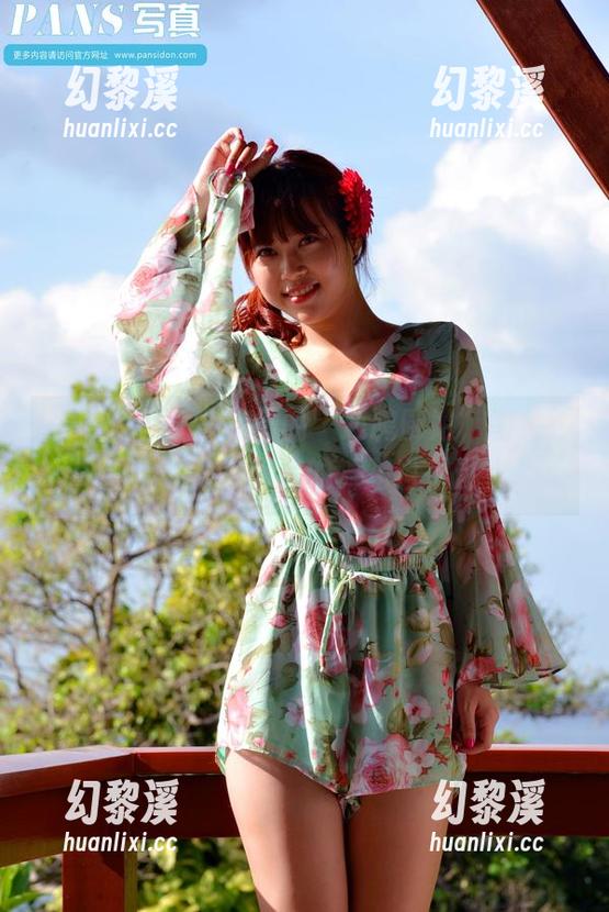 PANS写真 - 小倩的“兼聘厨娘”图集：福利加倍，厨房的舞蹈也很迷人
