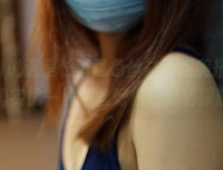 ROSI说这是长筒黑色丝袜的完美搭档，资源确实比一般黑丝好像还要更深刻些。