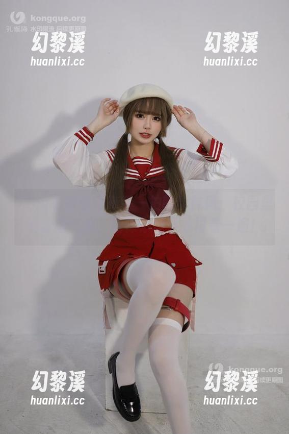 Tina很妖孽呀 Tina很妖孽呀随手一拍的学妹风:校园里的清新气息,确保你想下载再看一遍!