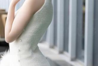 XIAOYU语画界 - 更新了!林乐一的学妹图包,时而羞涩,时而又让人想多了的样子。