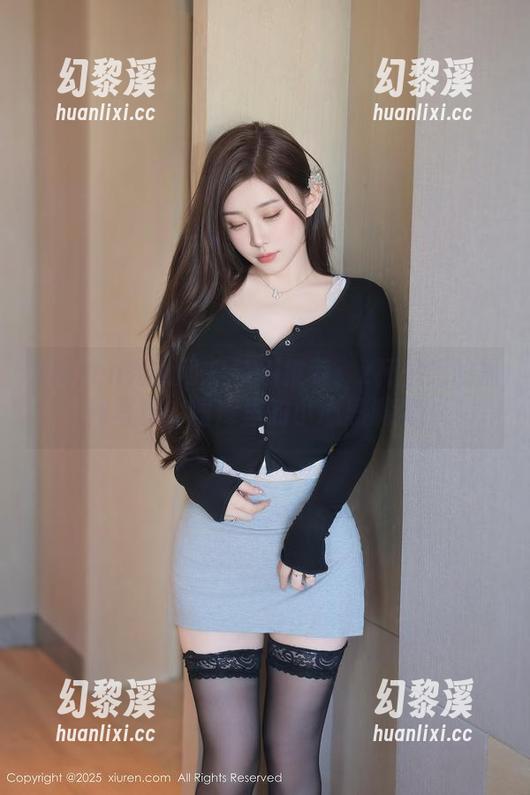 Xiuren秀人网-z杯悠悠 Xiuren秀人网 - 特别推荐:z杯悠悠的黑丝写真,图库里的小心思满满!