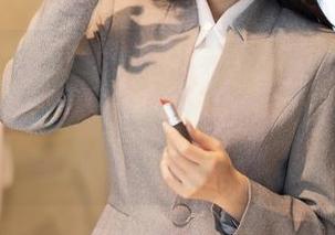 Xiuren秀人网 - 周于希dummy的蕾丝写真，隐隐透露出几分‘算命’的意思，原图值得再看几遍！