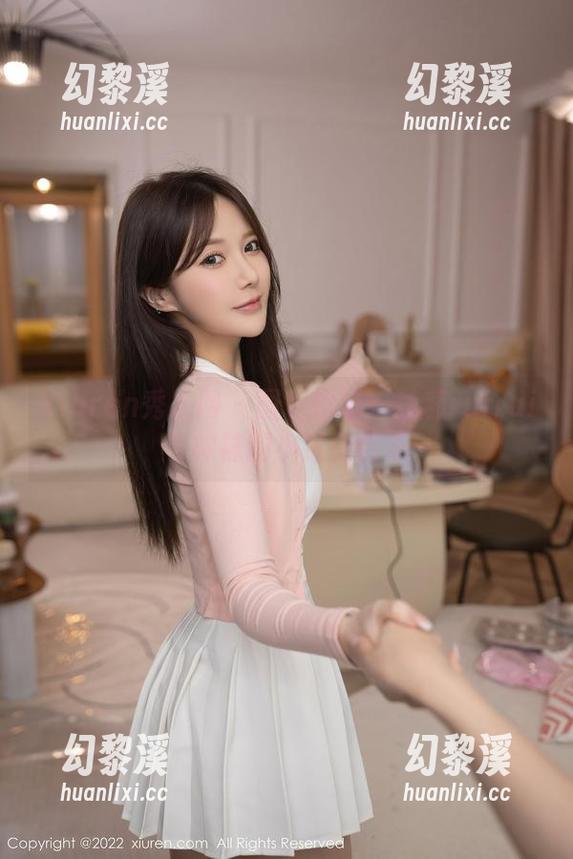 Xiuren秀人网-蕊蕊ruirui Xiuren秀人网 - 图包揭晓:蕊蕊ruirui与棉袜的小插曲合集