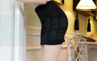YouMi尤蜜荟 - 高清合集送上:是小逗逗与他的女友,快乐不能停!