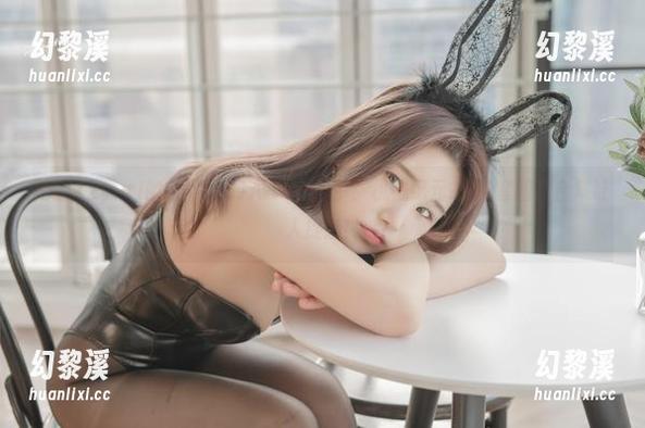 挖掘Zzyuri的宝藏：DJAWA–尼尔：机械纪元2B的套图和合集让人捉急！