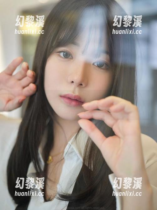 ArtGraviaVol里的wuyo(우요)，难道是要勾走我的眼球？