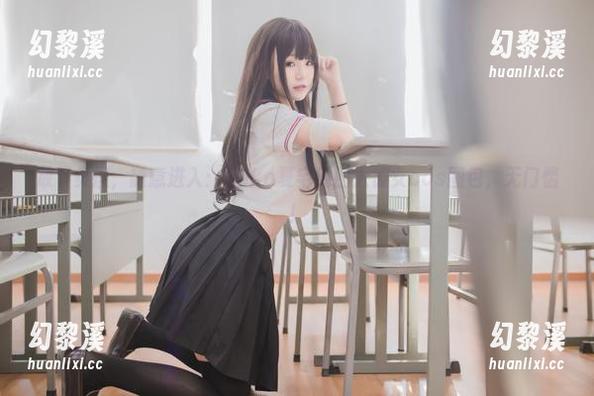 yoko夏宅 放下负担,随意进入:yoko夏宅的四人彼女cos图包,无门槛!
