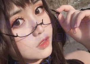 温柔竟然能如此强烈!一笑芳香沁的写真图集,瞧瞧这怎么回事