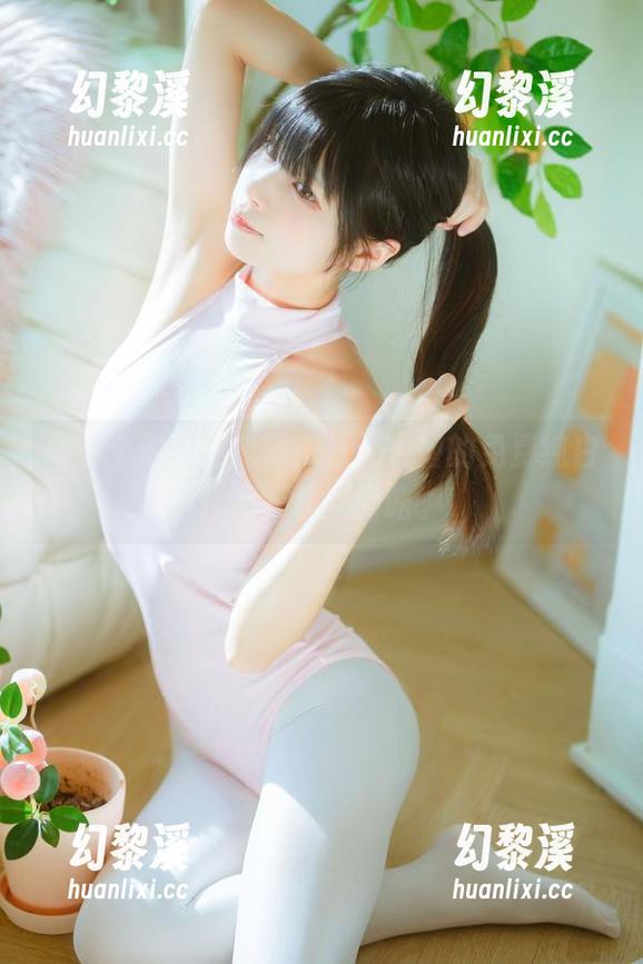 每一个细节都是赞，三无人型的免费纯白作品等你来领略。