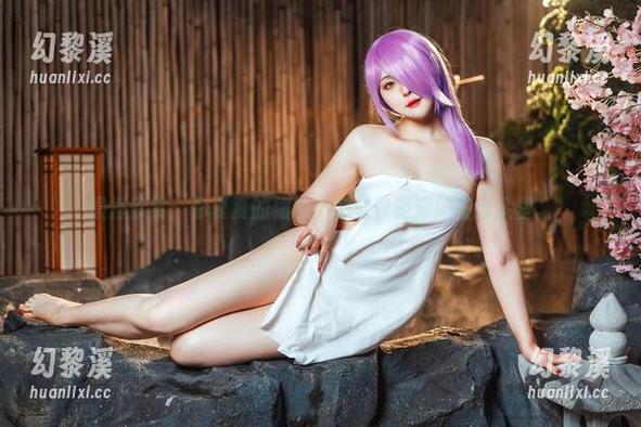你夏夏 慢慢欣赏:你夏夏的棉袜,感觉像是深陷在云朵里。