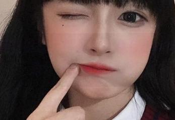 绝对美图没错，裤里丝让佳佳酱ovo的诱惑升级，快来围观！