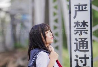 兔玩映画写真狂欢：关于死库水，我只想说——乱穿衣的奇遇