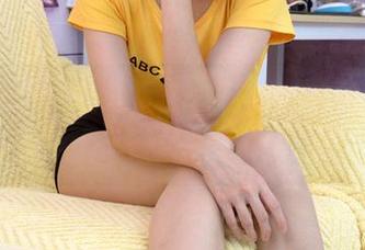 初夏女神 - 点点的糖果女孩写真合集，真有够粉嫩，眼睛都快掉进糖果罐里了。