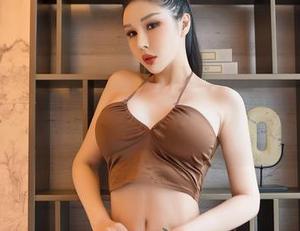嗲囡囡 - 最新摄影作品：于姬Una化身娇嫩粉嫩少女，粉色系列果然不简单！
