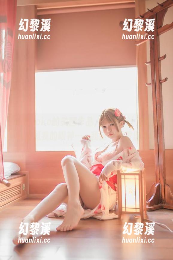 宅夏yoko的美腿作品，分享设计更像是在挑逗我的眼神……我这一颗羞涩心哦