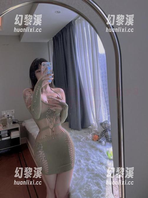 微密圈 - 宋昱欣校服美图精选，我的学习压力突然变得轻松了！