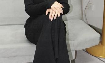 小众视觉 - 开启小琳儿的写真时光，裤里丝里藏着怎样的小秘密？