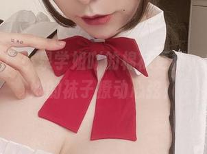 注意了!小泉学姐吖的棉袜更新,快来看她的袜子撩动心弦!