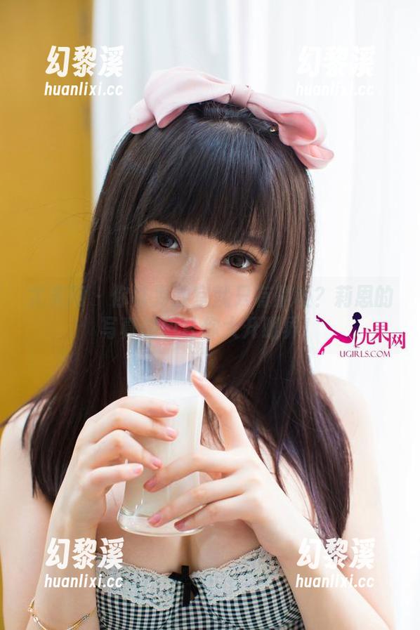 尤果网-莉恩 尤果网 - 你以为教室就只有黑板?莉恩的写真图包让你大开眼界!