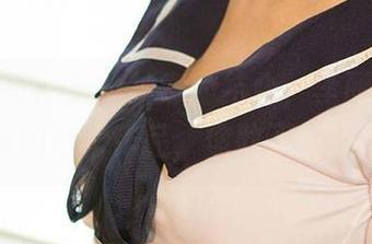 尤果网爱尤物 - 神奇的结合,李丽莎和她最新的短裙作品,你敢不敢点开?