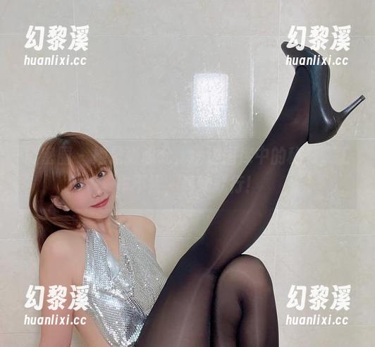 微密圈 - 她是张思允，精选图库中的秘书，工作不累，看她就行！