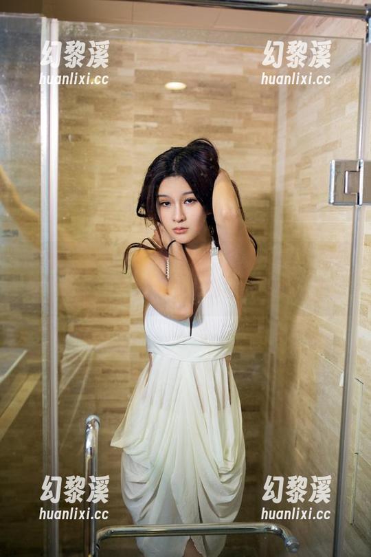 推女郎 - 让Yu佳妮秘书写真集带你“办公室”散步，下载后小心别被领导抓到哦！