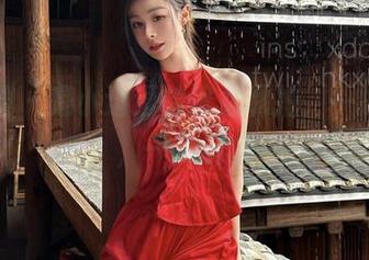 微密圈 - 是小逗逗的修女私拍，一抹香气，一点调皮