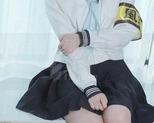 ReZero的写真，朝雾爱教会我怎样在云端徘徊。
