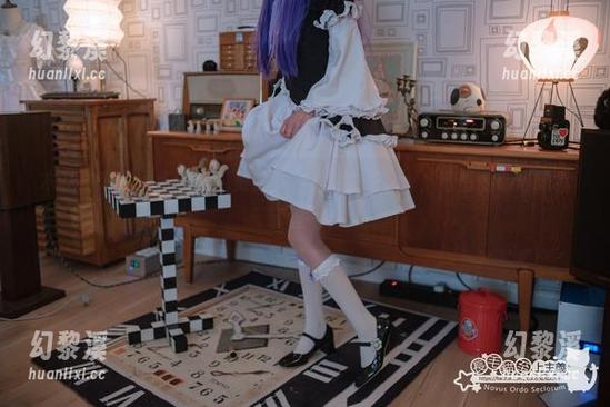 木花琳琳是勇者的图包更新，别样丝袜Play，羞羞的心思略显窘迫……