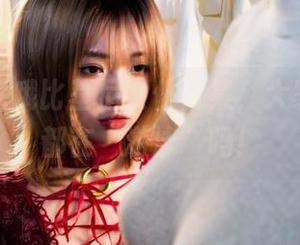 柒柒要乖哦比基尼女仆合集,大家的情绪都在“游泳”吗!