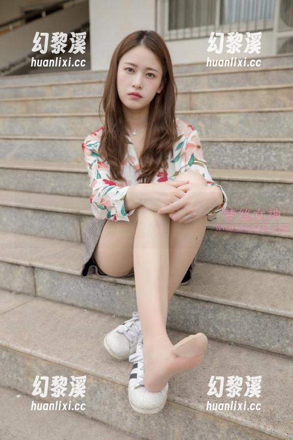 梦丝女神 - 当学姐变成刘诺，套图里藏着我对校园的思念！