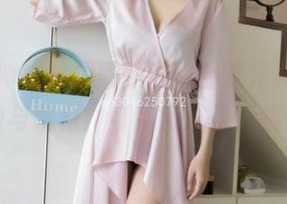 梦丝女神 - 体操服新貌，香萱完美诠释运动与优雅，可别错过更新哦！