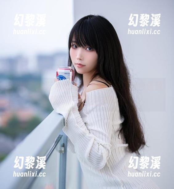汪知子的蓝色闪粉，我想问问这调色连前景都闪了？原图求带走！