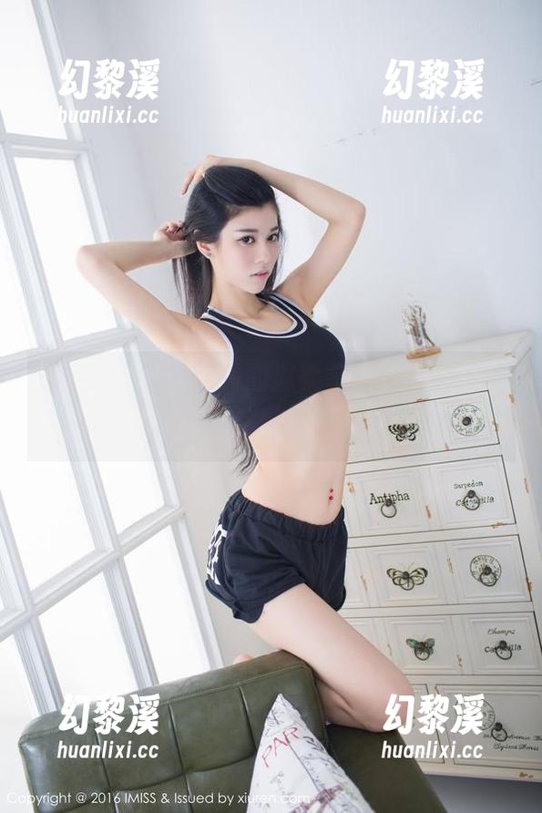 爱蜜社 - 九尾Ivy的温柔笔记：不专业的写真作品集，让这份“温柔”摇摇欲坠