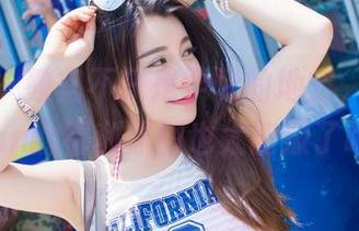 爱蜜社 - 教室不只是学习的地方，妤薇Vivian的福利原图也太能撩了吧？