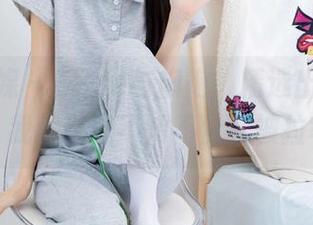 物恋传媒 - Elise与旗袍，精选出来的这几张，我的目光不知不觉就被拉牢了。