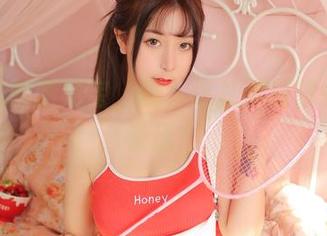 猫九酱的新法宝，咦，这礼服好像在和我说话？